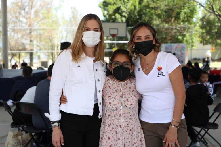Celebran DIF Estatal y Asociación ALE a pacientes