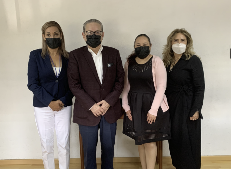 Las cuotas escolares son voluntarias, el servicio educativo es gratuito y no puede condicionarse bajo ninguna circunstancia