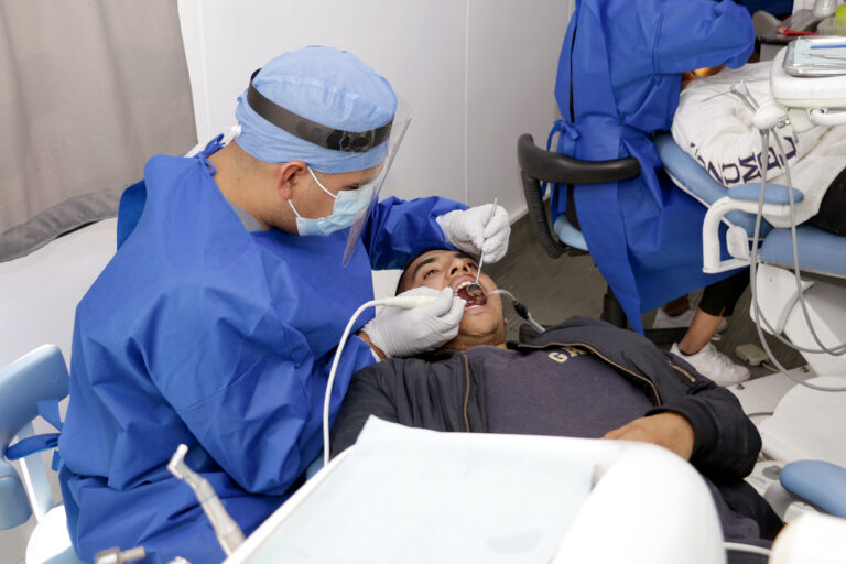 UTC y SESEQ arrancan jornadas de salud para estudiantes