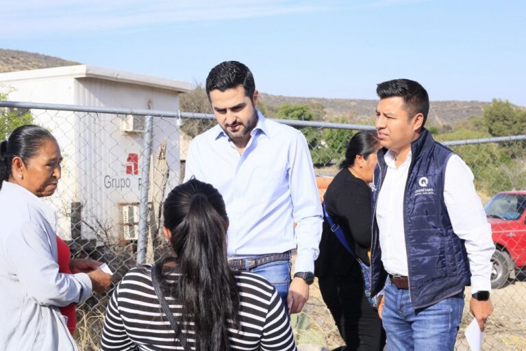Supervisa titular de SEDESOQ obra en Huimilpan