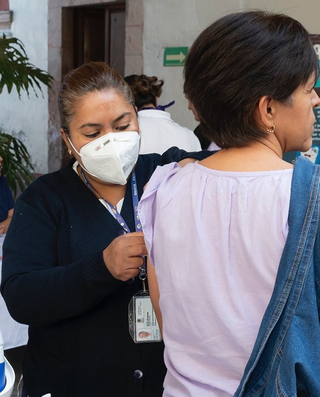 Alista SESA campaña de vacunación contra influenza estacional