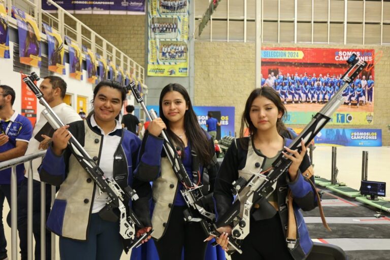 Tiro deportivo femenil gana oro para Querétaro en los Nacionales CONADE