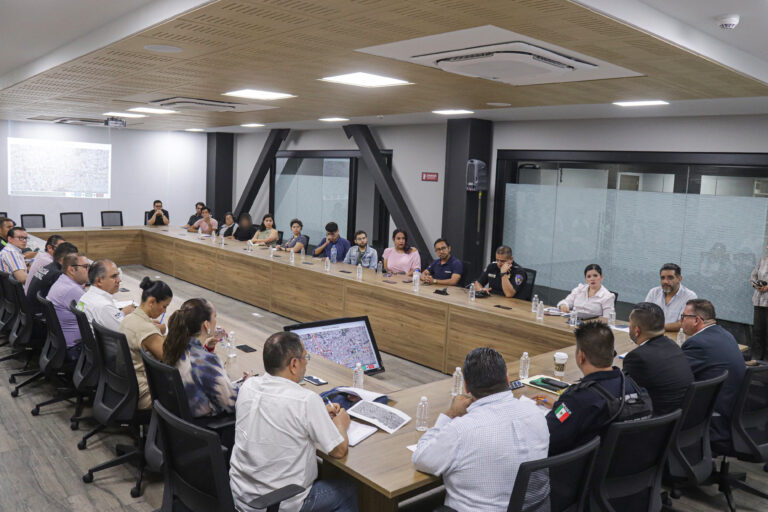 Autoridades se coordinan con organizadores de la Marcha del Orgullo y Dignidad LGBT+ en Querétaro