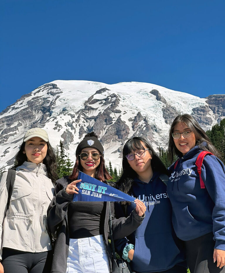 Estudiantes de UT San Juan realizan estancia académica en Estados Unidos