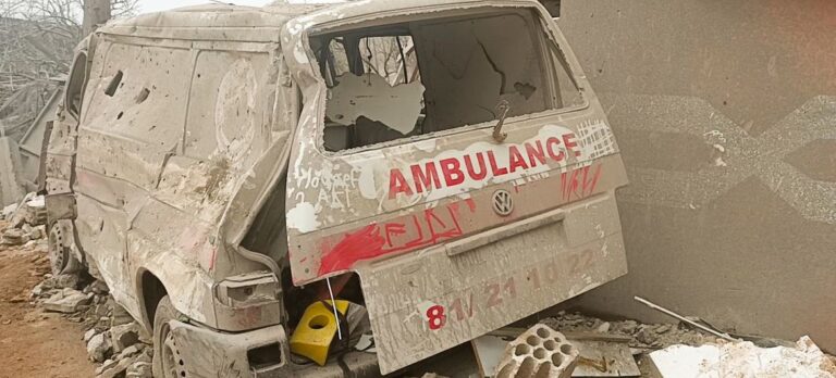 Israel bombardea Líbano y continúa la ofensiva en Gaza