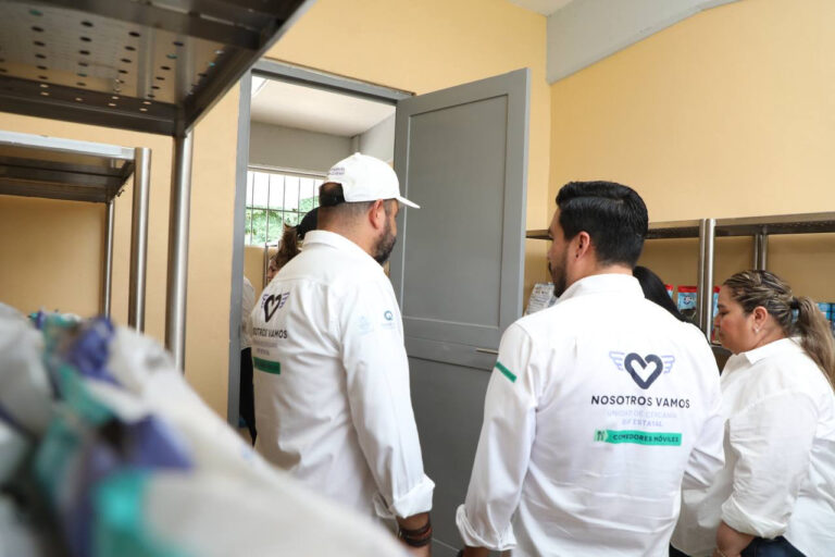 Realiza Car Herrera gira de trabajo por la Sierra Queretana