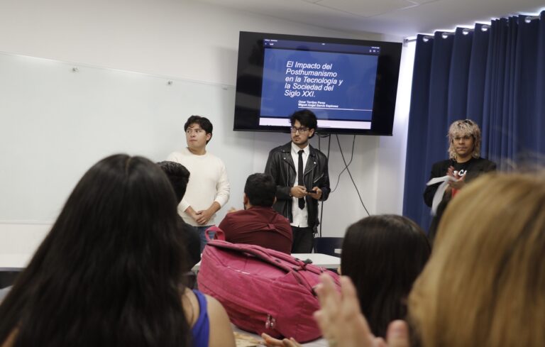 Se lleva a cabo primer coloquio de tecnología y humanidades de la UPSRJ