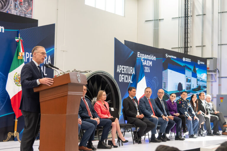 Inaugura Marco Del Prete ampliación de Safran Aircraft Engines México