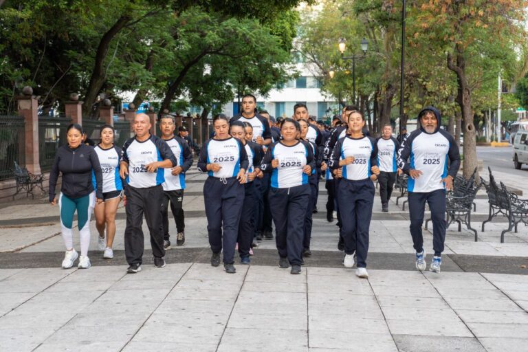 Realiza CECAFIS su carrera anual
