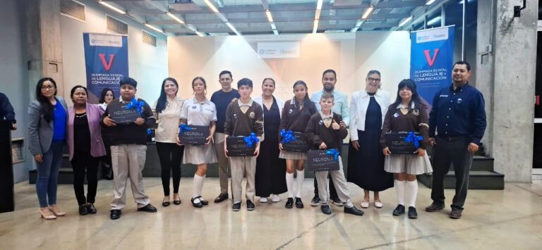 Participan secundarias en Olimpiada Estatal de Lenguaje y Comunicación  