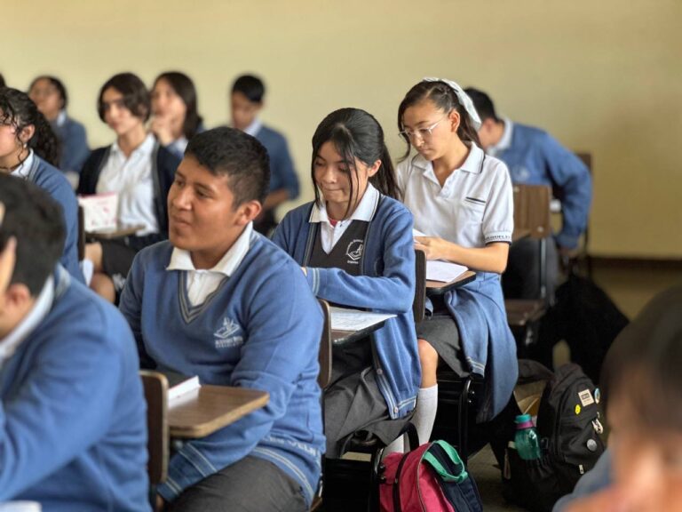 Entran a periodo vacacional de verano 356 mil alumnos de educación básica