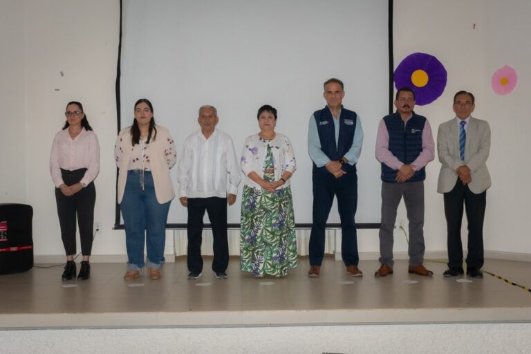 Lleva SESA Feria de la Salud al Centro Gerontológico Plan Vida