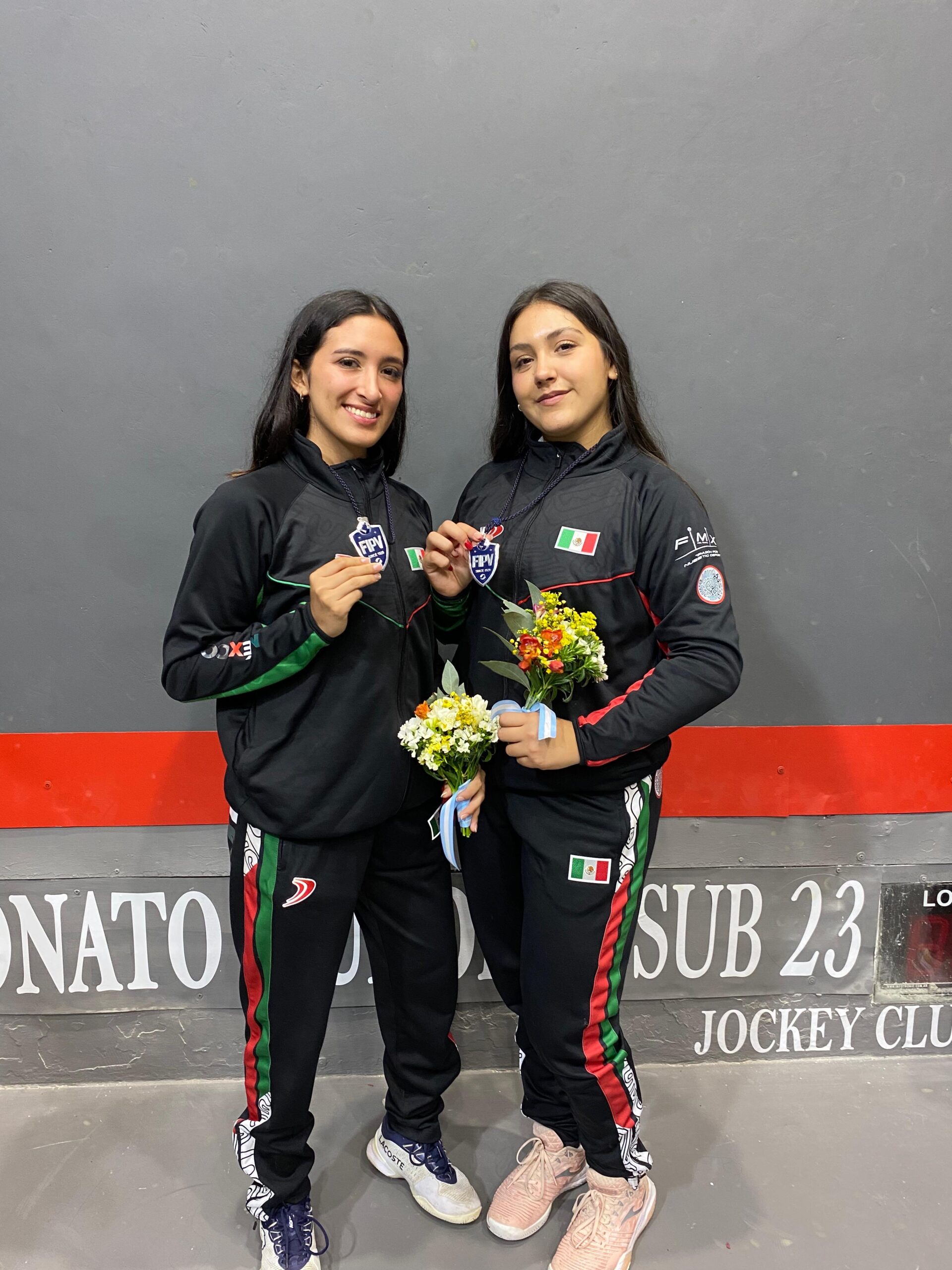 Edna Guzmán, medallista mundial en trinquete sub-23