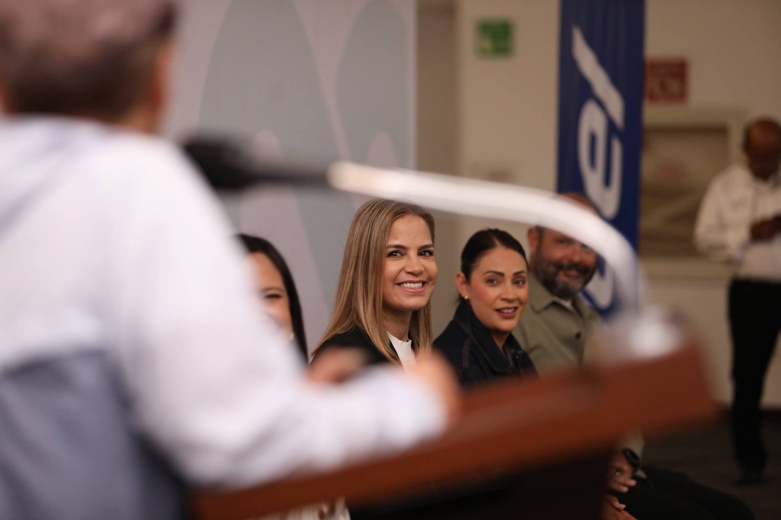 Recibe SEDIF apoyos del programa Corriendo por la Educación 2026