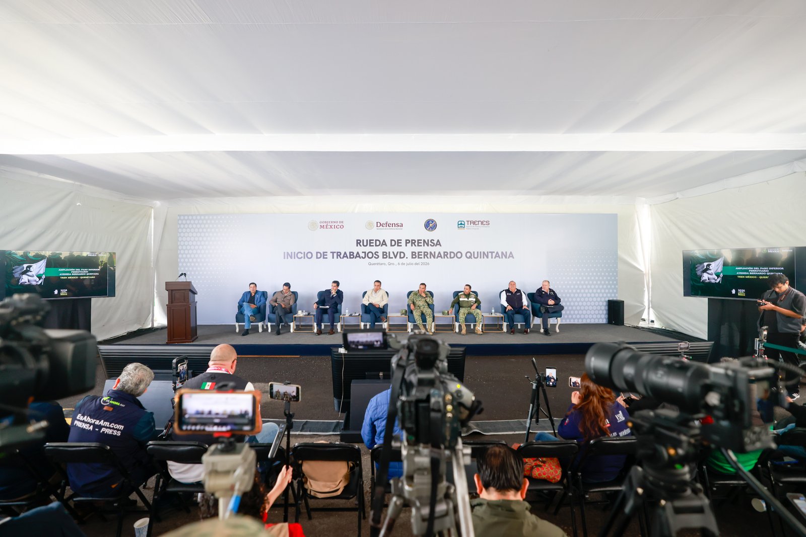 Presenta AMEQ estrategia integral de movilidad por las obras del Tren México–Querétaro en Blvd. Bernardo Quintana