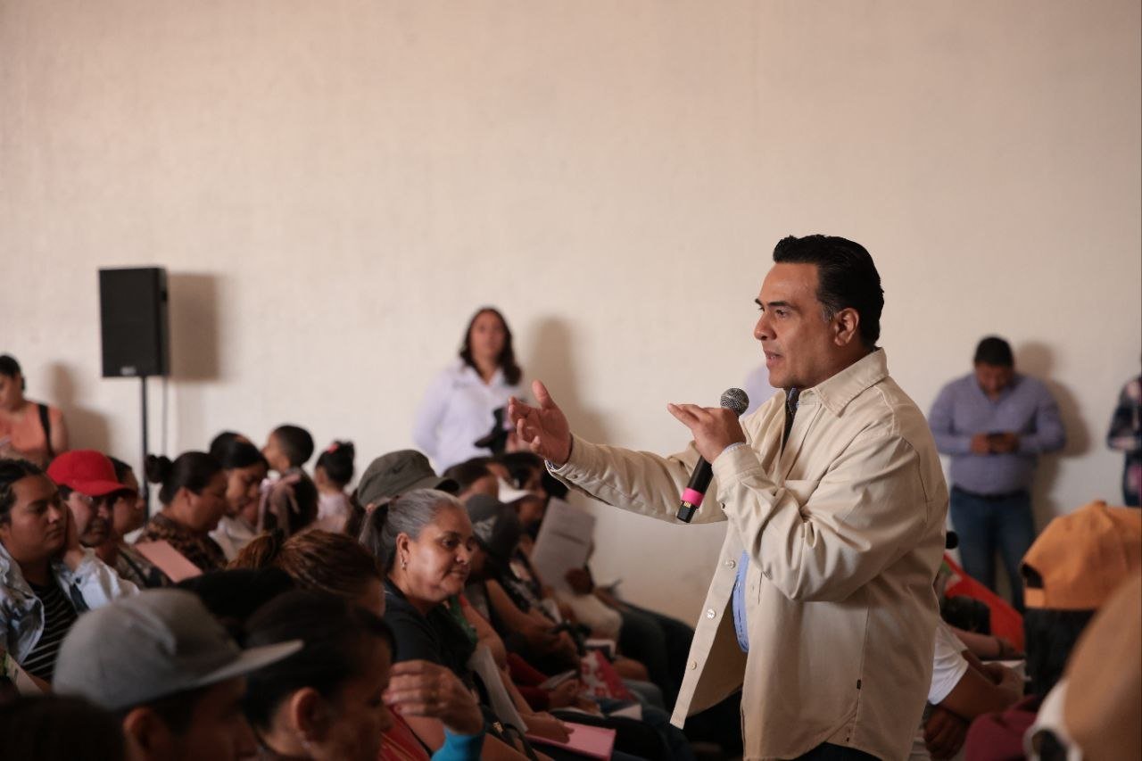 Apoyamos la economía de las familias de Querétaro: Luis Nava
