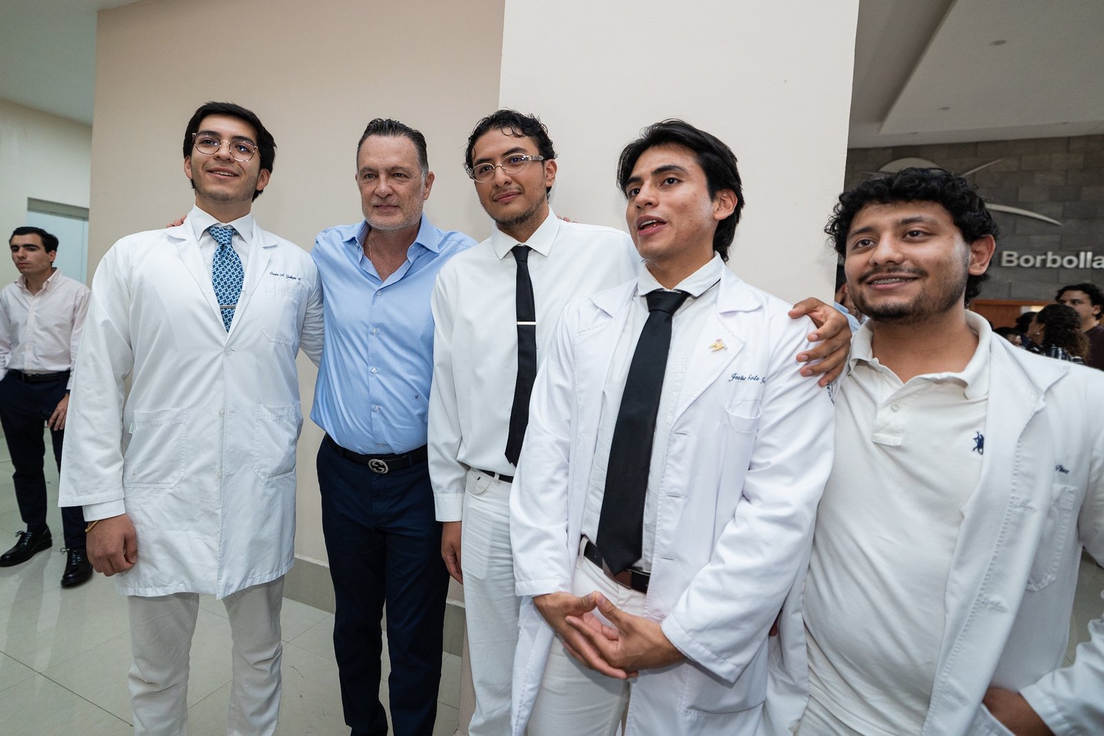 Encabeza Gobernador Homenaje a Héroes de la Salud de Querétaro