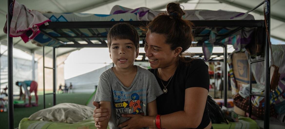Cincuenta días después de los terremotos, la ayuda sigue siendo esencial para miles de familias en Venezuela