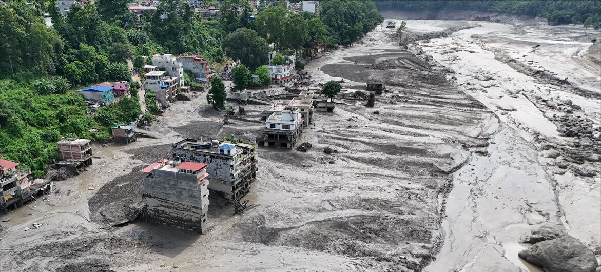 Mientras el Himalaya se derrite, las inundaciones mortales se convierten en la nueva normalidad
